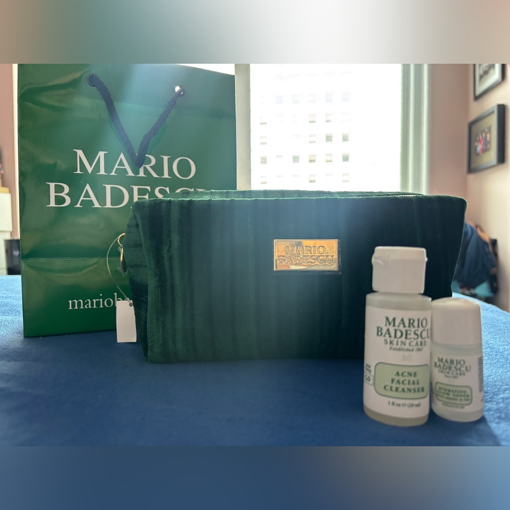 Mario Badescu Travel size Acne Cleanser and Travel Toiletries Bag